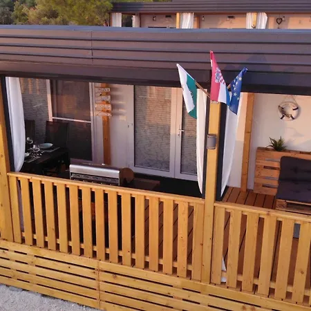 Mobile Tom 12 Apartmán Drage