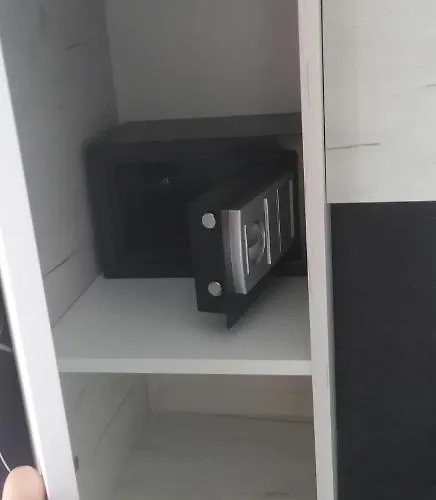 Mobile Tom 12