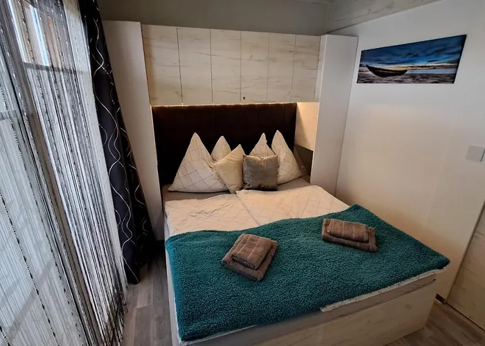 Mobile Tom 12 * Drage